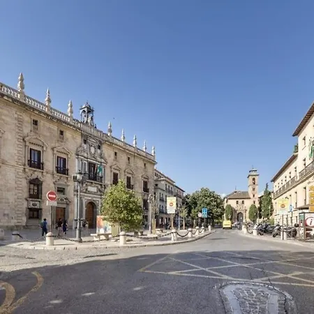 Atico Centro, Parking Opcional Granada